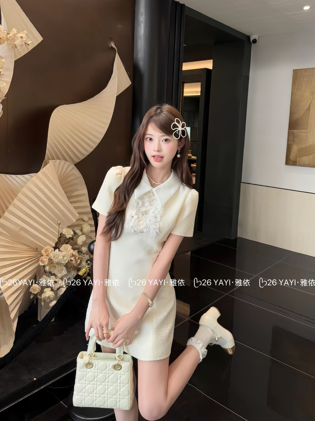 奶杏色小香风连衣裙