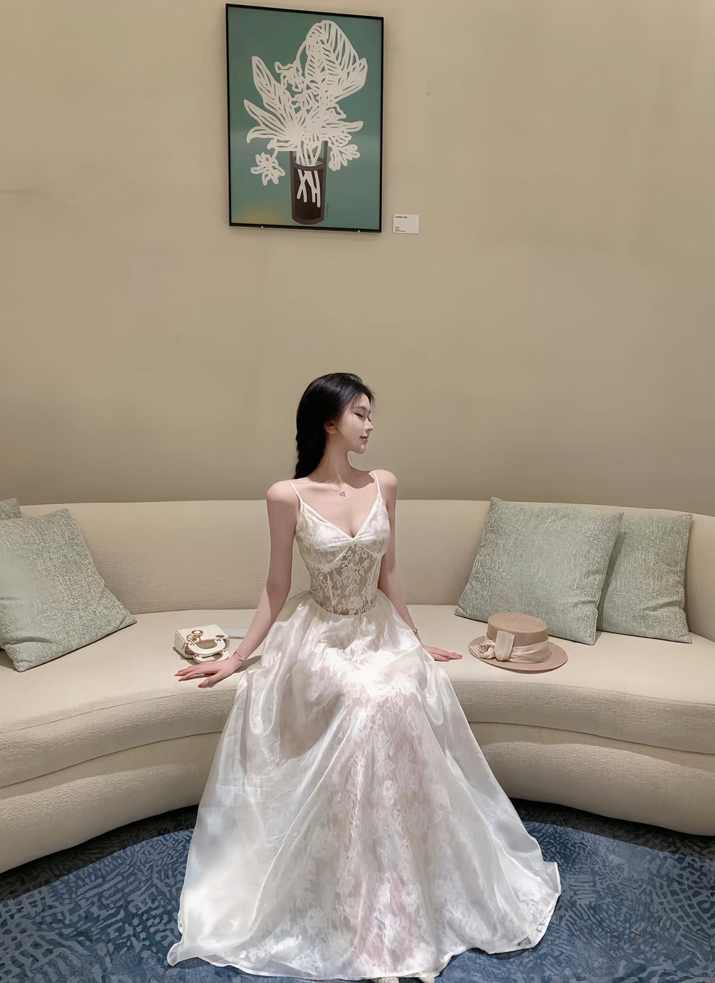 浮雕蕾丝'玫瑰蕾丝显瘦A字吊带长裙